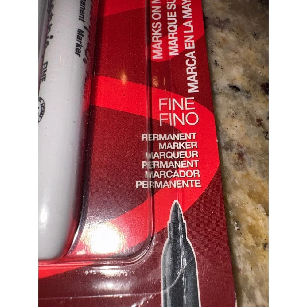 Sharpie Fine Point Permanent Markers Assorted Colors 5 Count Pack‎ 30653 NEW